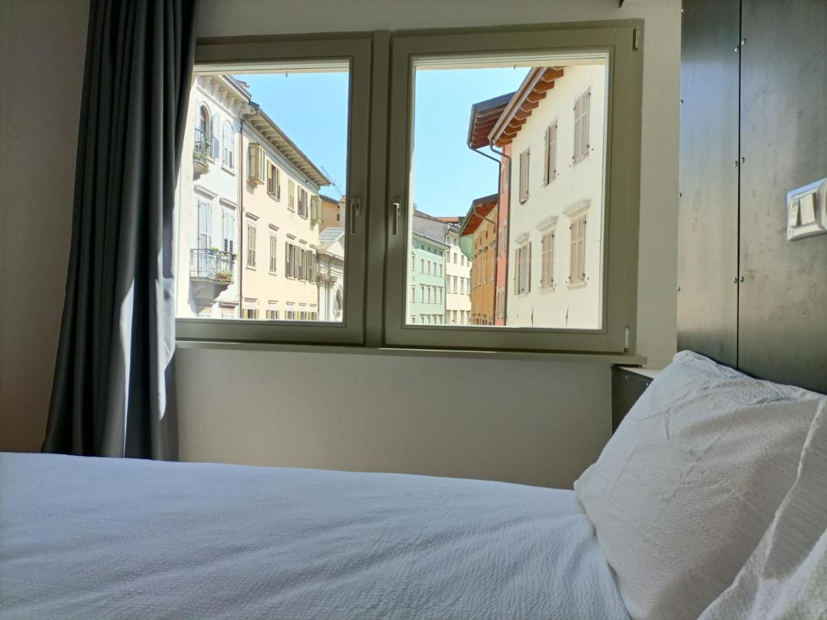 Le Meridiane Luxury Rooms In Trento Esterno foto